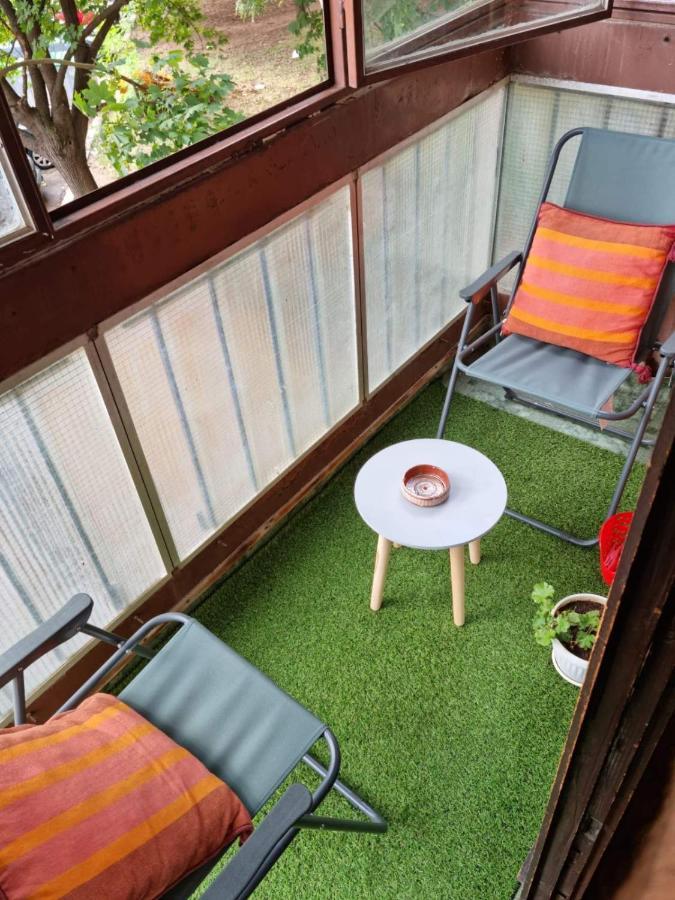 Kingston Apartment Pirot Bagian luar foto