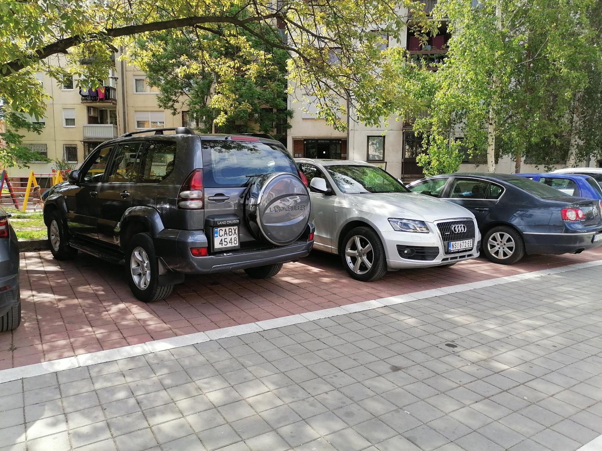 Kingston Apartment Pirot Bagian luar foto